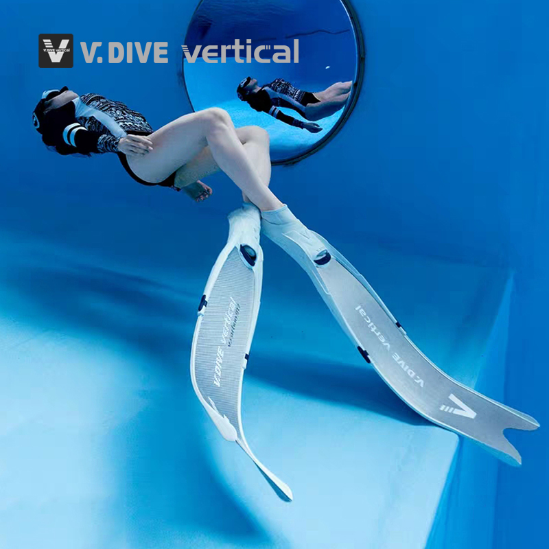 VDIVE CF fin F917SL.jpg