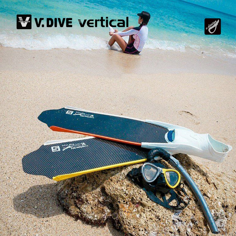 VDIVE F937S CF fin01.jpg